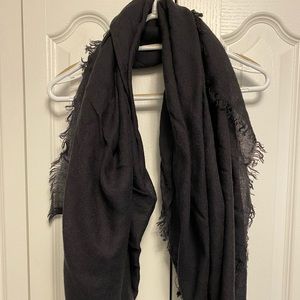 Lululemon scarf
